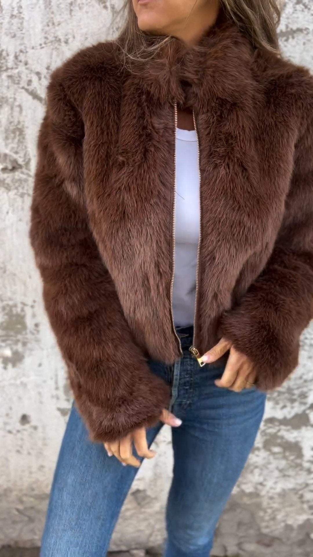 Giacca Casual da Donna con Collo Alto e Cerniera in Pelliccia