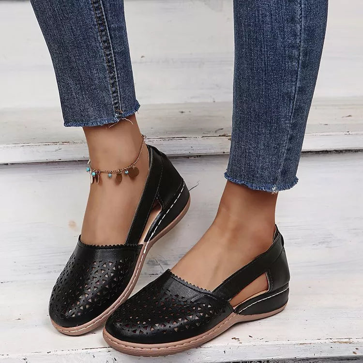 Sandali Estivi Donna Ortopedici con Zeppa e Intaglio in PU Stile Vintage