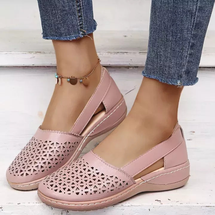 Sandali Estivi Donna Ortopedici con Zeppa e Intaglio in PU Stile Vintage